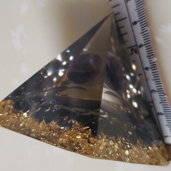 Orgonite Pyramid Amethyst Sphere with Obsidian Healing Chakra Meditation 1 pc - Picture 4 of 4